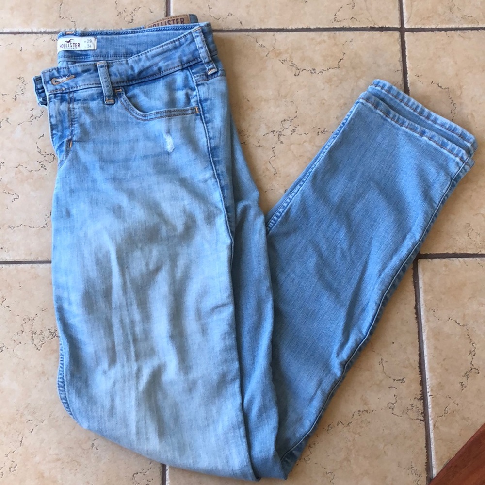 Hollister low rise straight leg jeans